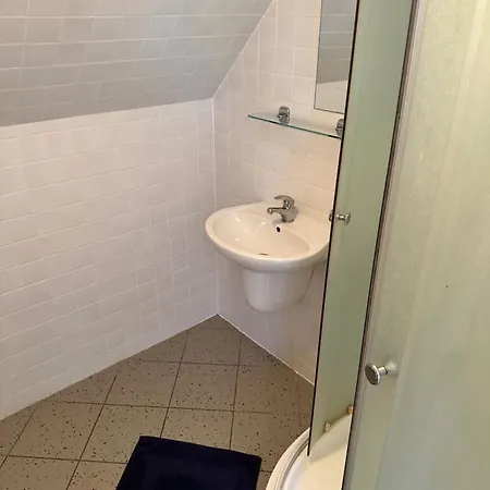 3 Ohradske Namesti - Caspv Apartman Prága